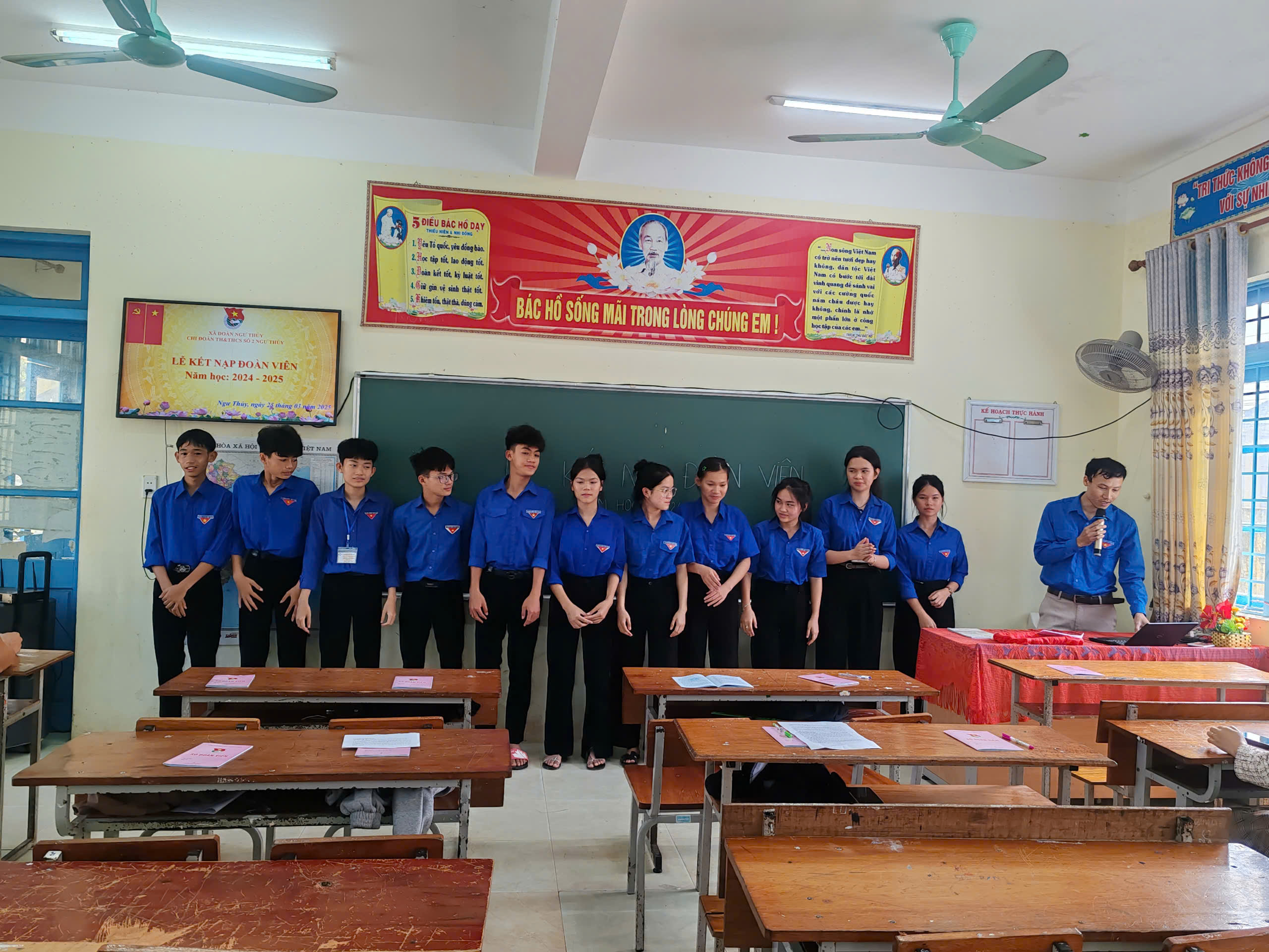z6442963641879_288b5beede78f35c488ba6deba670c8c.jpg